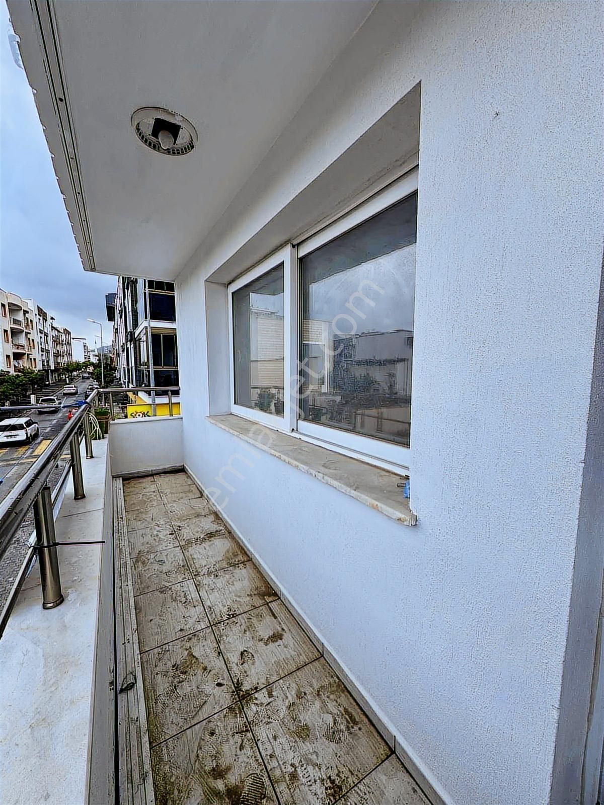 Davutlar'da Ayrı Mutfak Ebeveyn Banyolu 3+1 Daire - Görsel 11