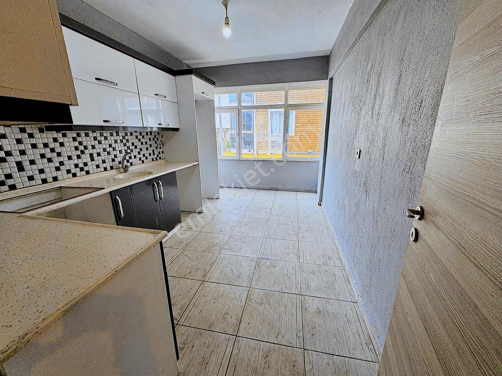 Davutlar'da Ayrı Mutfak Ebeveyn Banyolu 3+1 Daire - Görsel 7