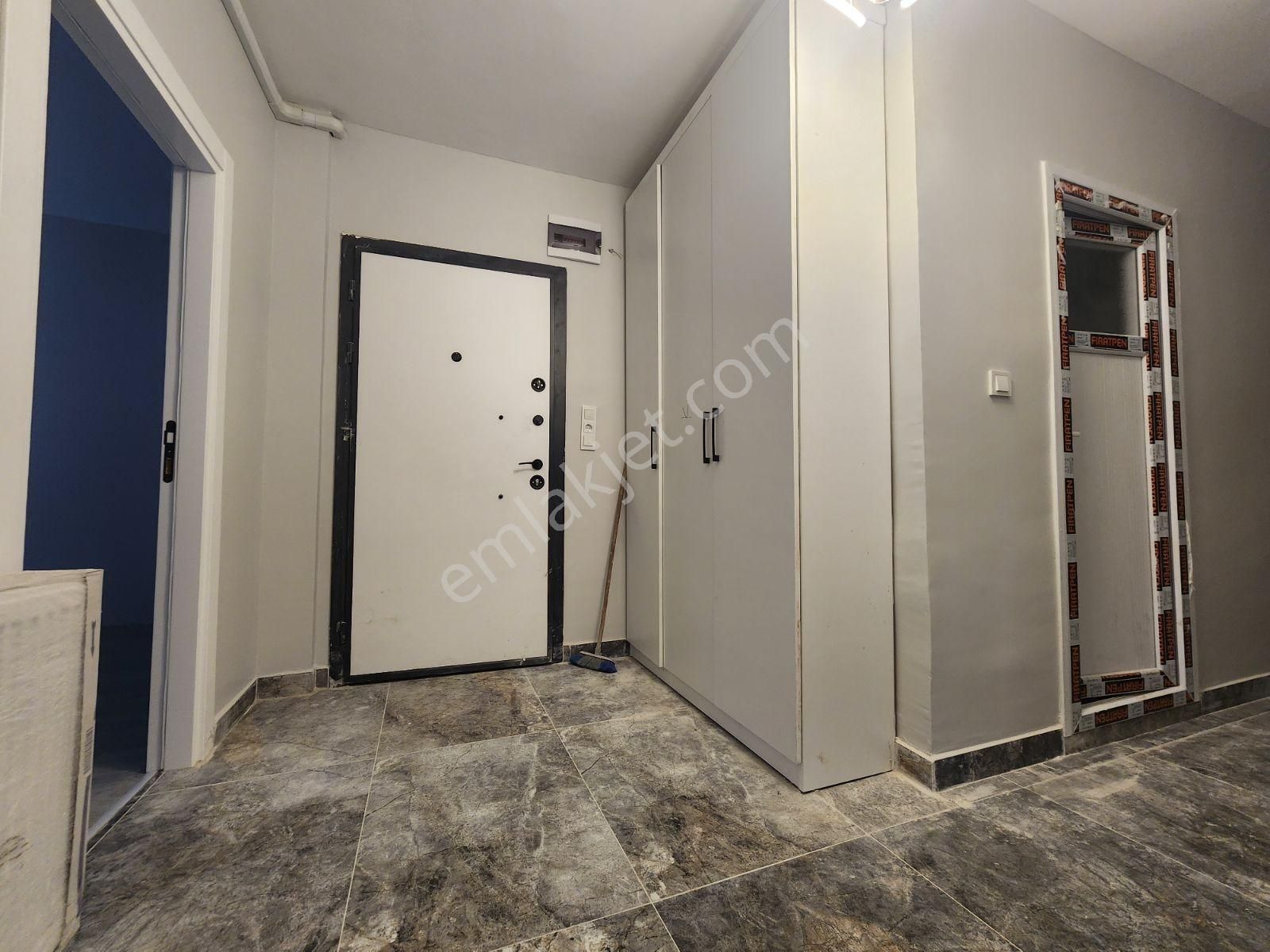 Hcl'den Mansrafsız 2+1 Merkez Konum Kiralık Daire/net 120m² Var - Görsel 24