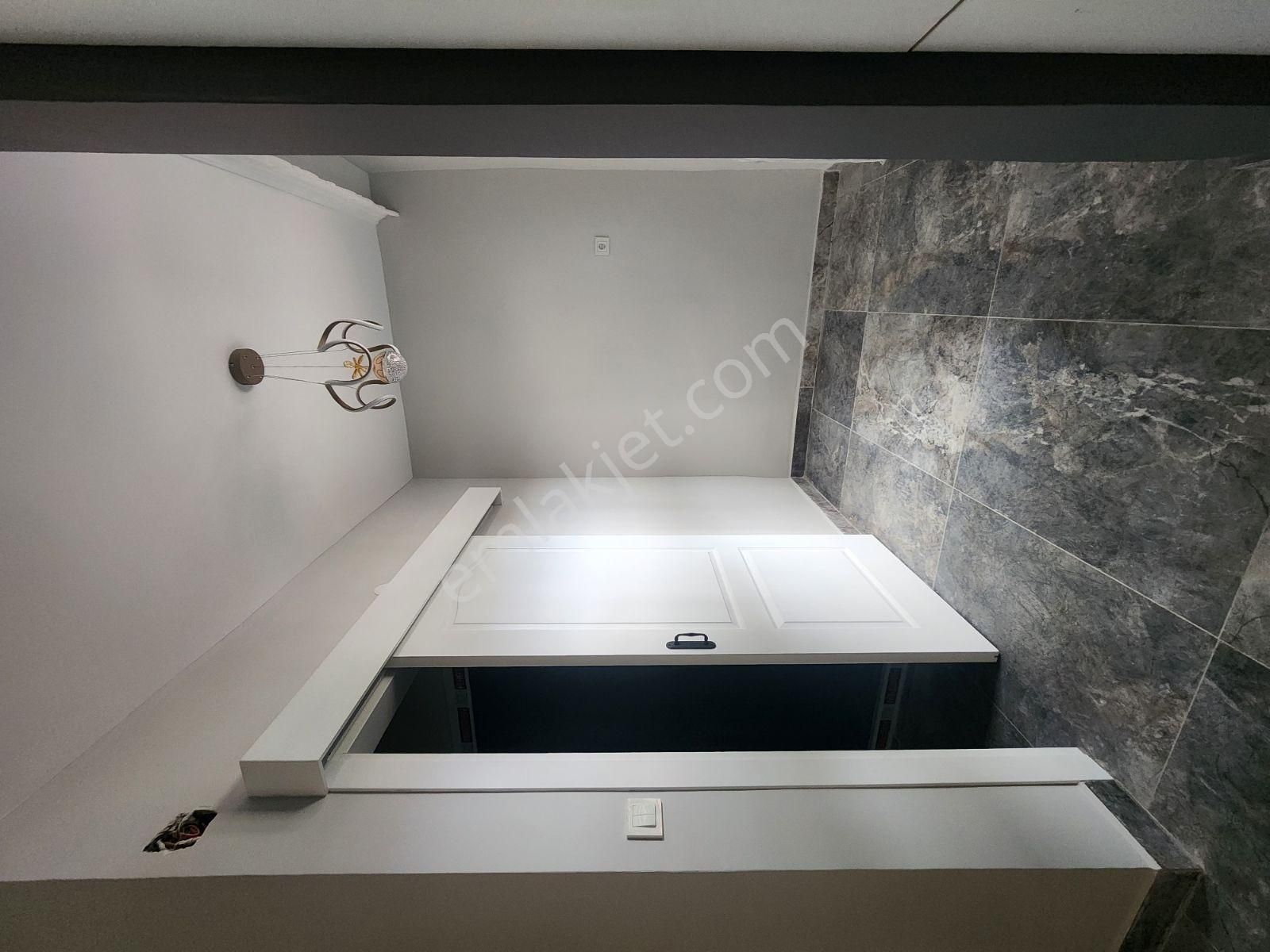 Hcl'den Mansrafsız 2+1 Merkez Konum Kiralık Daire/net 120m² Var - Görsel 19