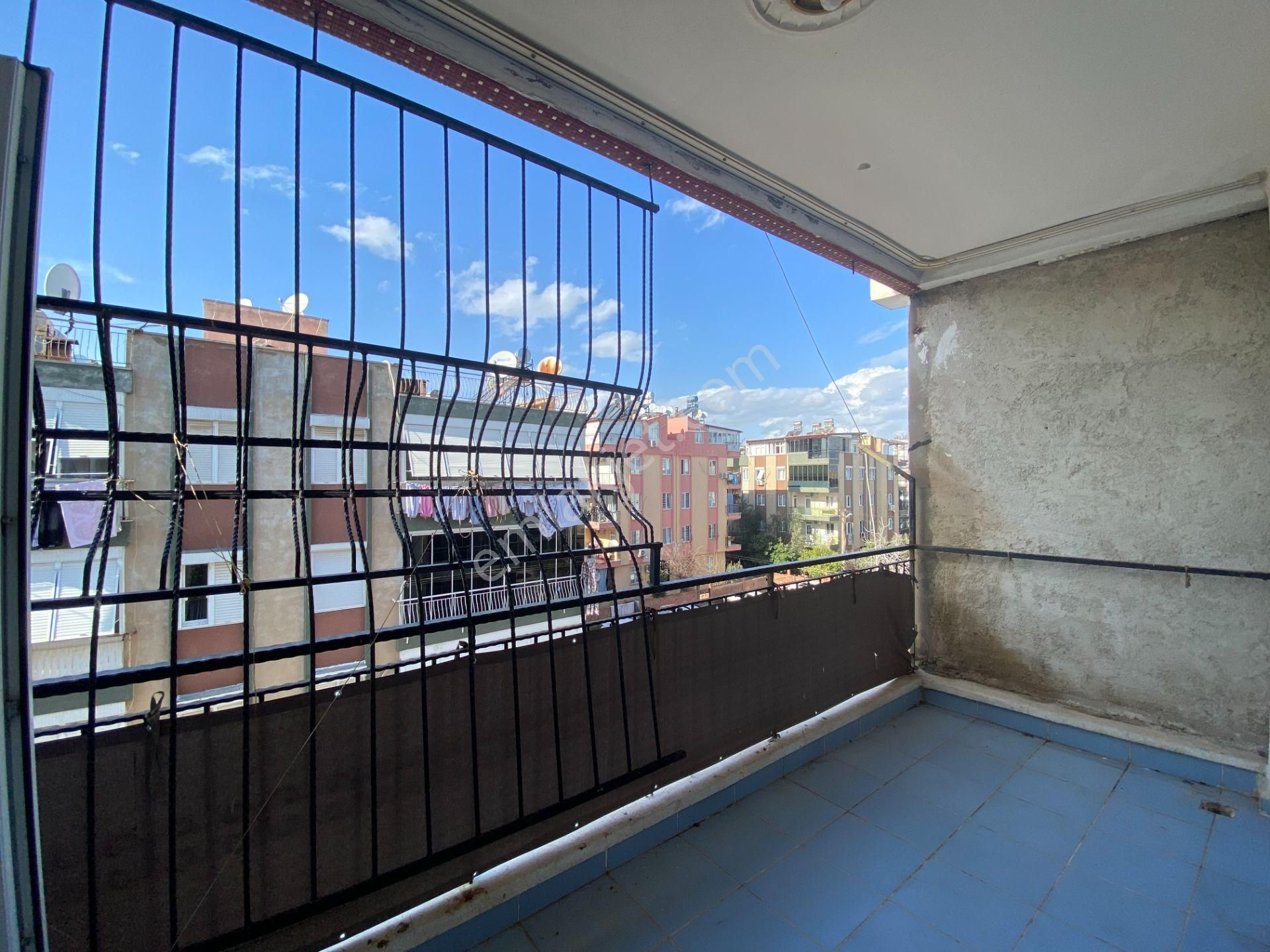 Kepez Kuzeyyaka Mah. 3+1 Ayrı Mutfaklı Kiralık Daire - Görsel 4