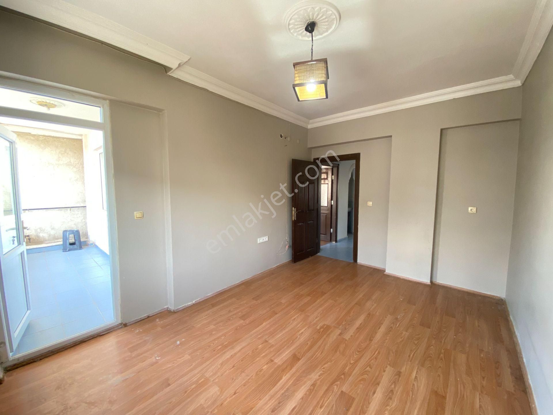 Kepez Kuzeyyaka Mah. 3+1 Ayrı Mutfaklı Kiralık Daire - Görsel 7