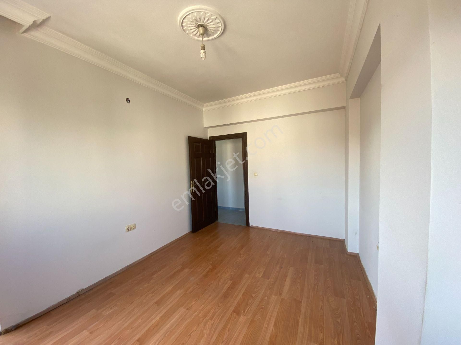 Kepez Kuzeyyaka Mah. 3+1 Ayrı Mutfaklı Kiralık Daire - Görsel 19