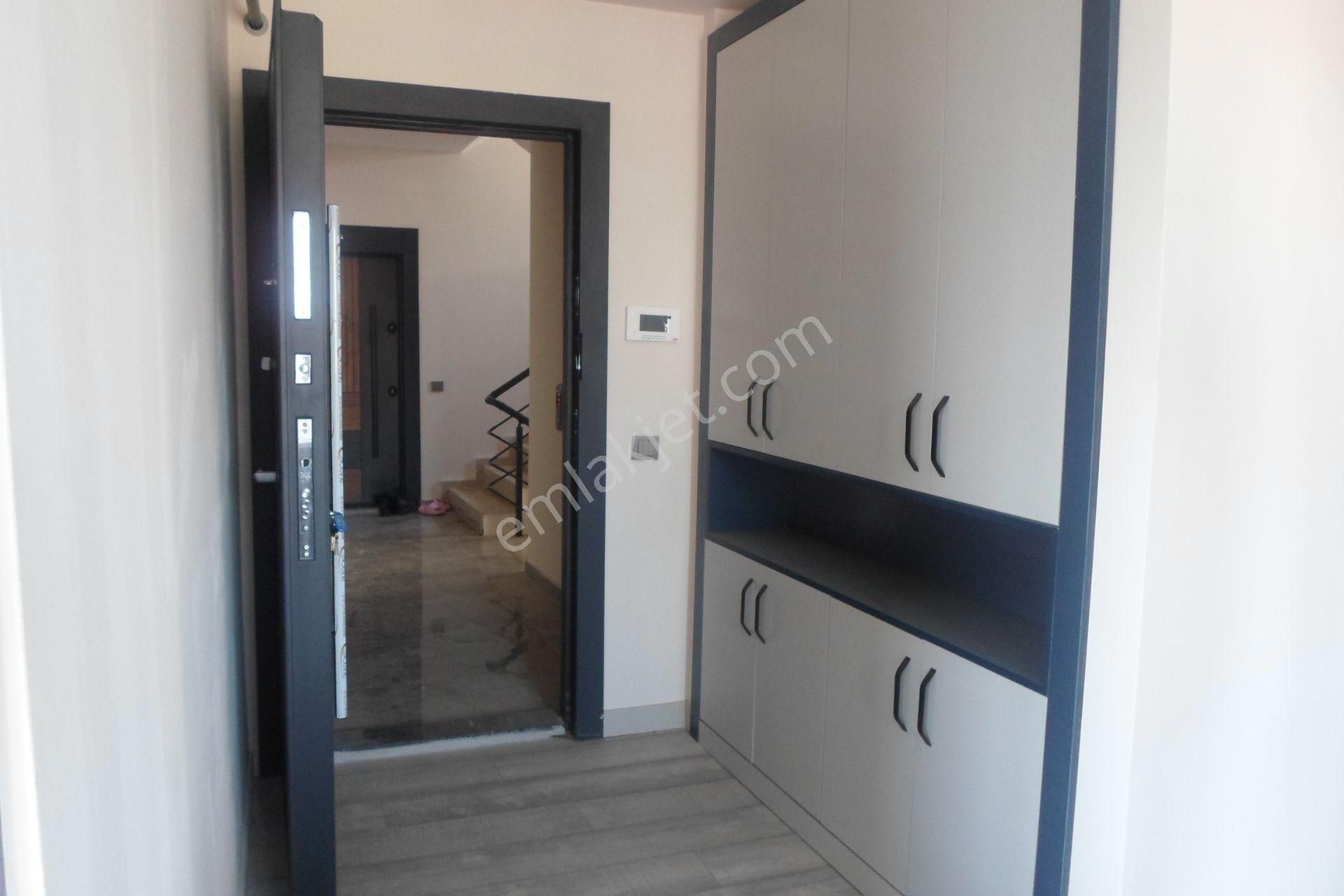 Mezitli-kuyuluk Mh-site-iskanlı-otoprk-2+1-jenrtör-kiralık Daire