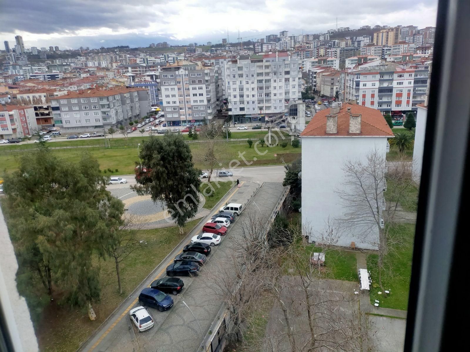 Cumhuriyet Mahallesi Lozan Caddesinde 3+1 Daire - Görsel 5