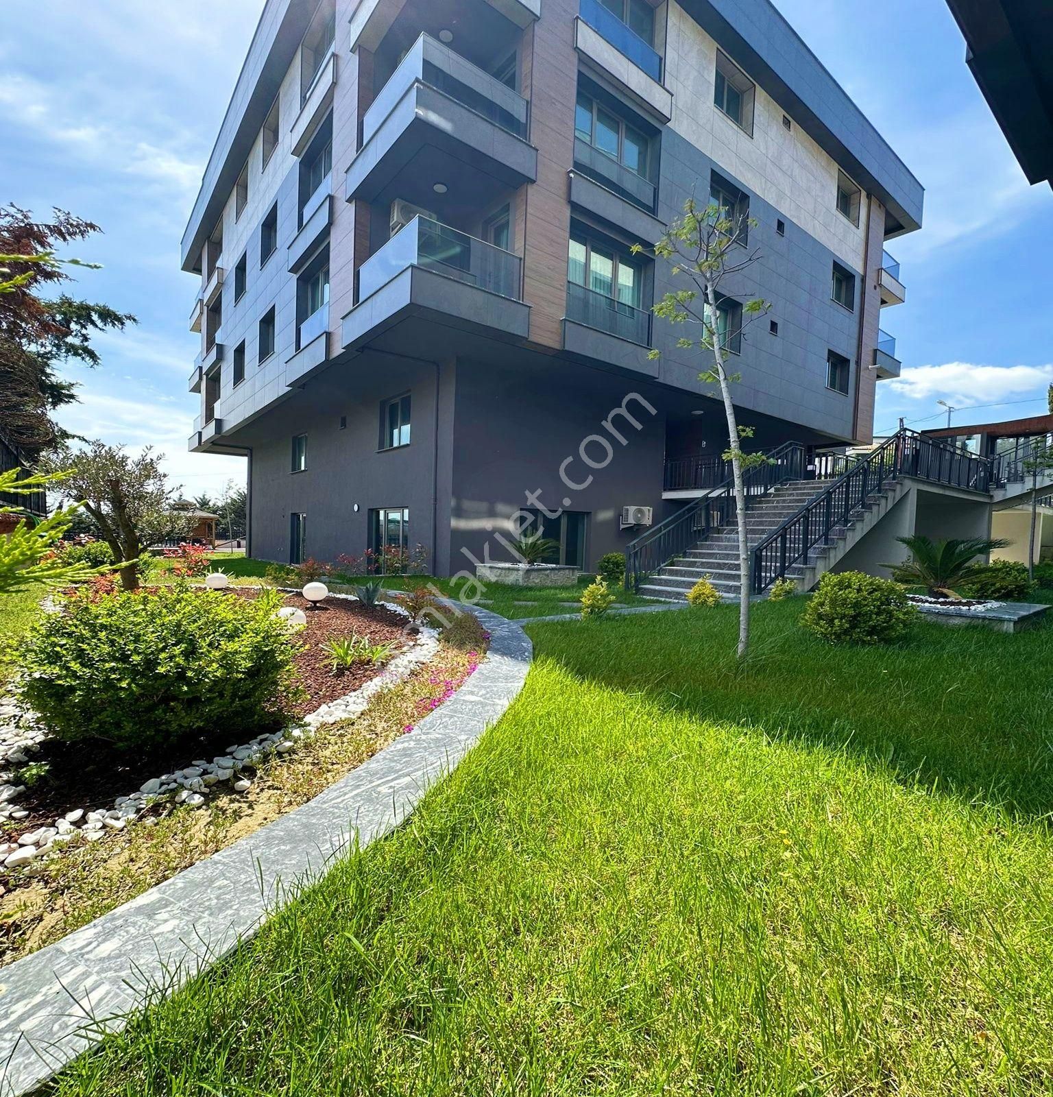 Beylikdüzü Kavaklı'da 3+1 Müstakil Bahçeli Villa Tadında Daire - Görsel 32