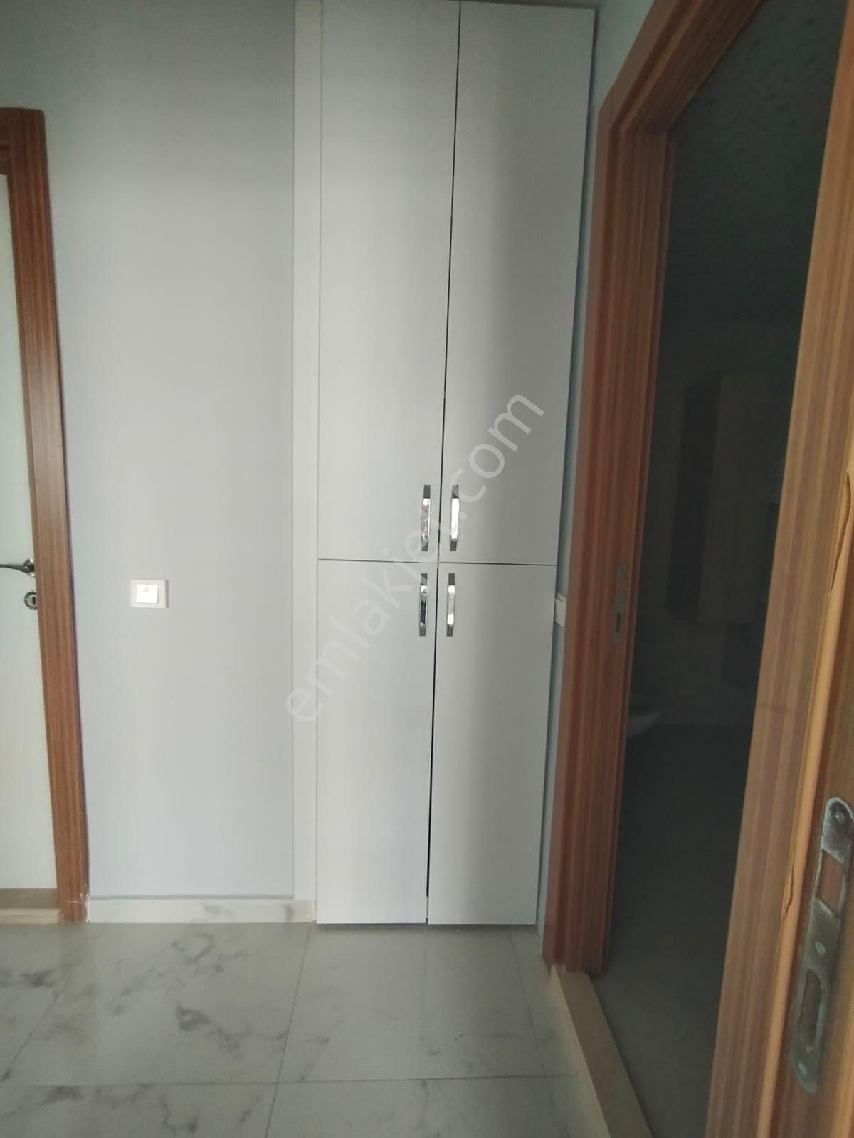 Birlik Gayrimenkulden Osmangazide 2+1 İskanlı Site İçerisinde Fırsat Satılık Daire - Görsel 14