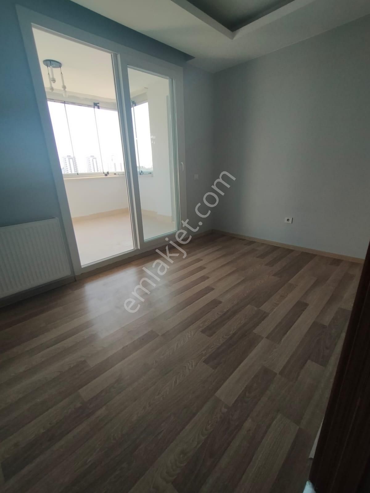 Birlik Gayrimenkulden Osmangazide 2+1 İskanlı Site İçerisinde Fırsat Satılık Daire - Görsel 13