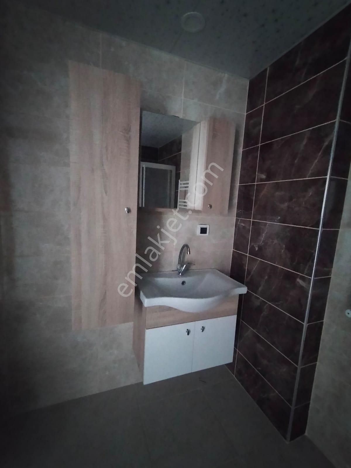 Birlik Gayrimenkulden Osmangazide 2+1 İskanlı Site İçerisinde Fırsat Satılık Daire - Görsel 17