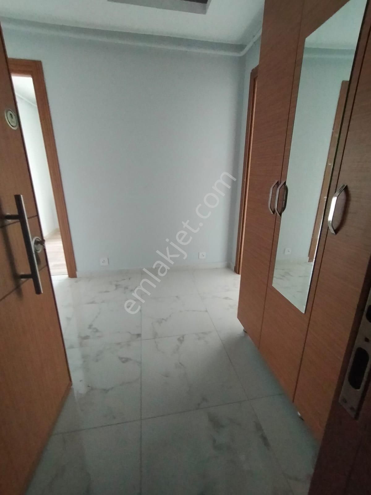 Birlik Gayrimenkulden Osmangazide 2+1 İskanlı Site İçerisinde Fırsat Satılık Daire - Görsel 6