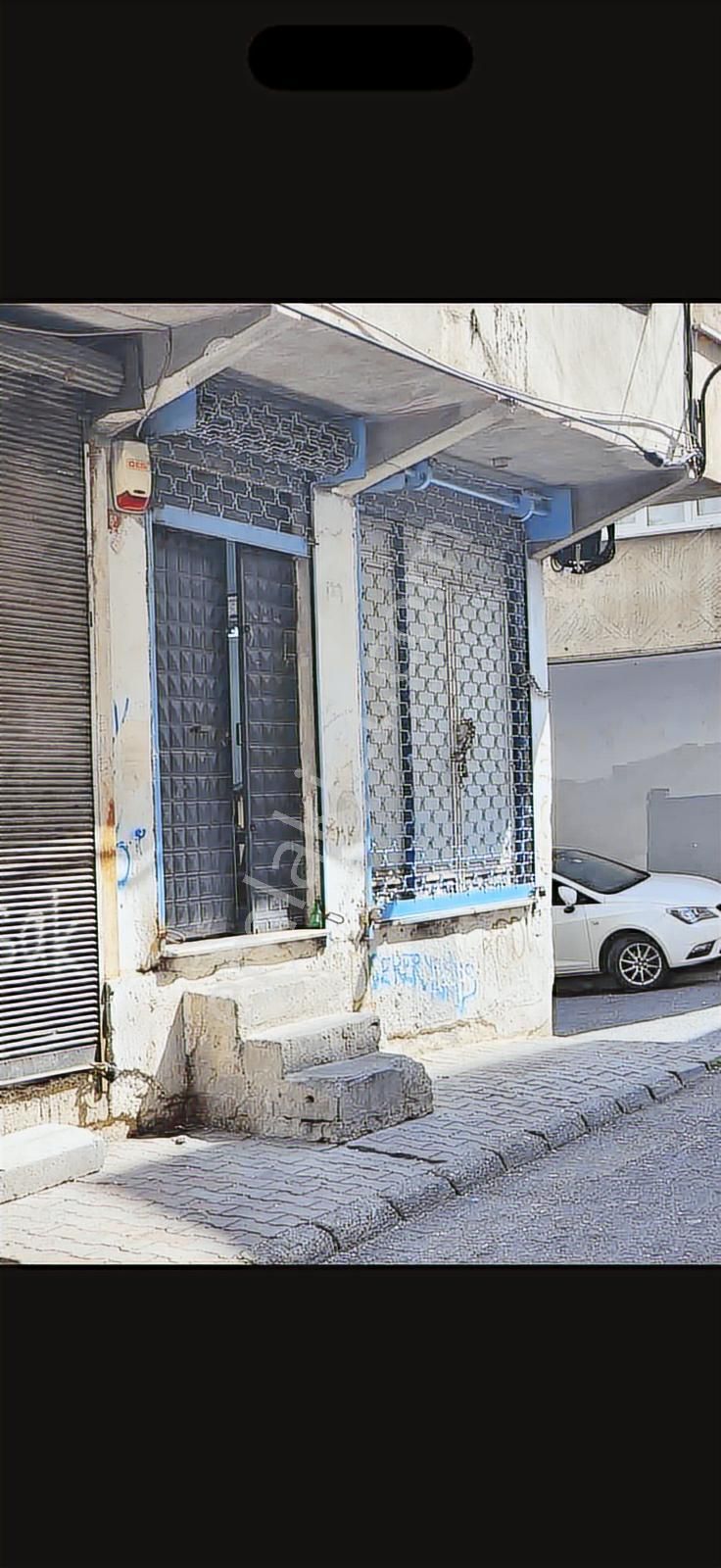 Anadolu Caddesine 50 M² Mesafede Kiracılı Dükkan - Görsel 2