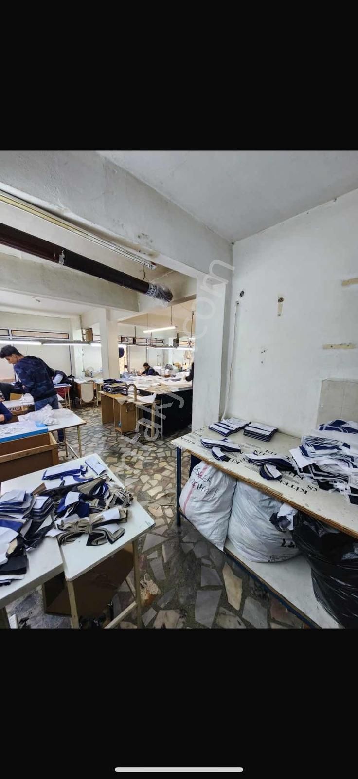 Anadolu Caddesine 50 M² Mesafede Kiracılı Dükkan - Görsel 4