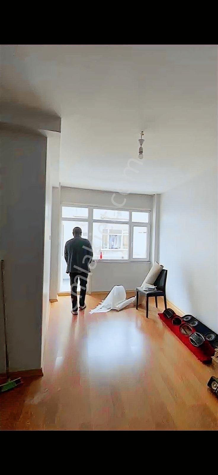 Yıldıztepe Mahallesinde 1+1 Kullanışlı Daire