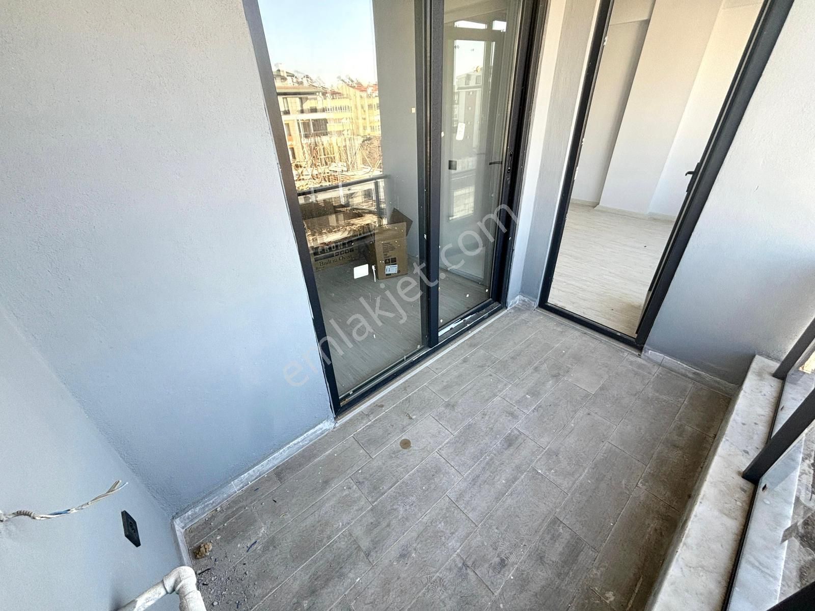 🏡 Referans'tan Altınkum'da Ön Cephe Ebeveyn Banyolu Yeni Bina 2+1 Daire - Görsel 23