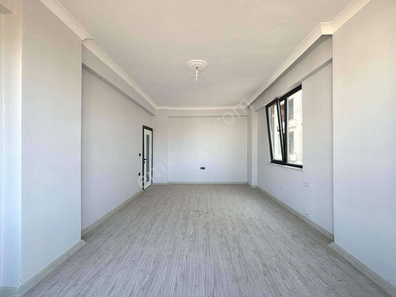 🏡 Referans'tan Altınkum'da Ön Cephe Ebeveyn Banyolu Yeni Bina 2+1 Daire - Görsel 3