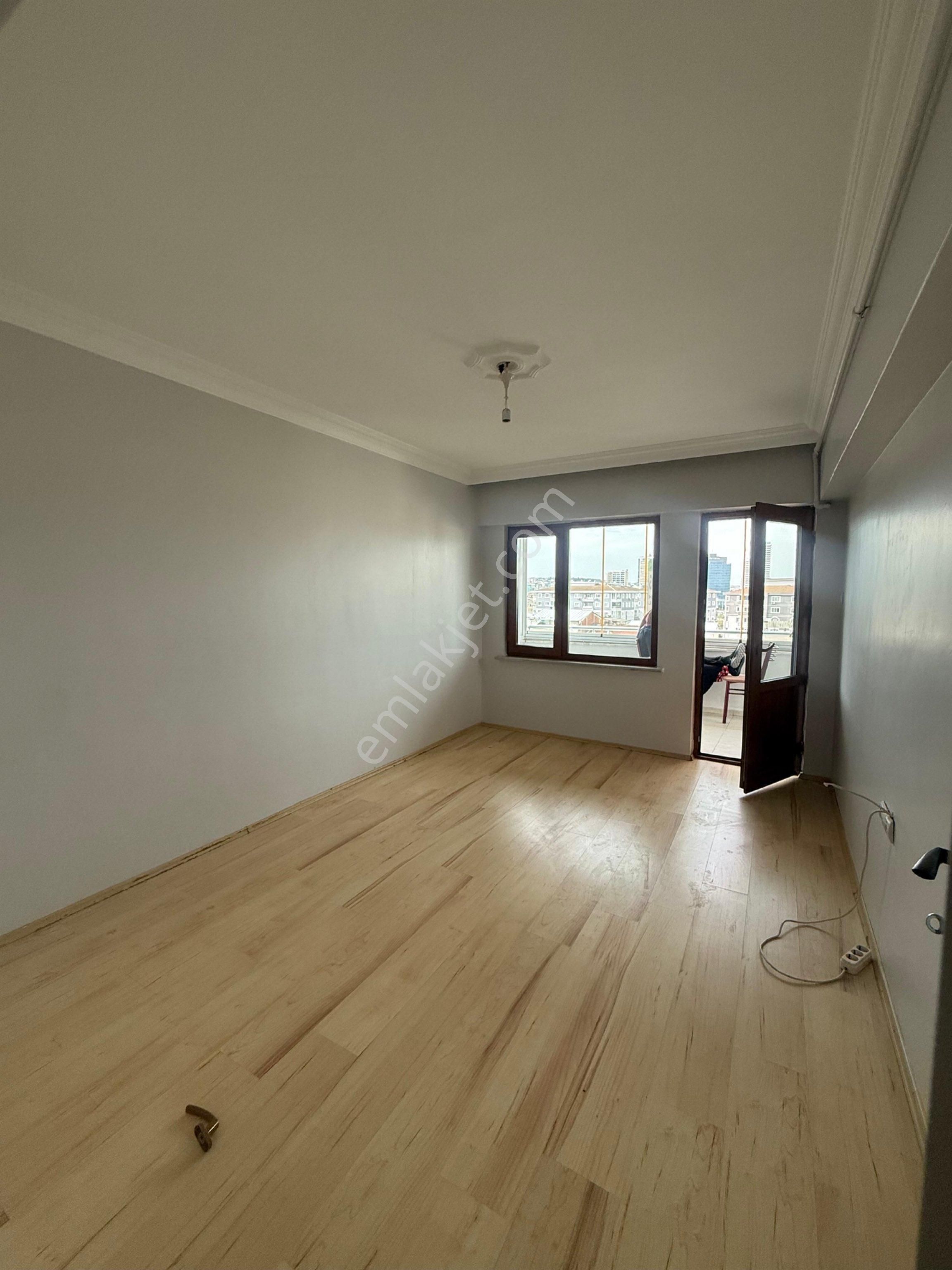 Dikkaldırımda Geniş Ferah Satılık 4+1 Dubleks Daire - Görsel 21