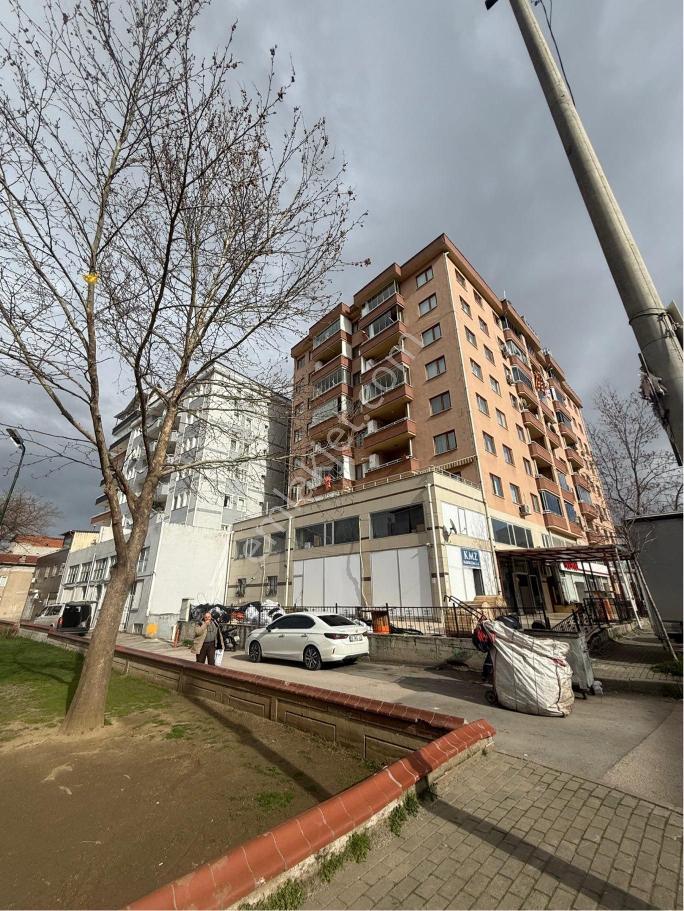 Dikkaldırımda Geniş Ferah Satılık 4+1 Dubleks Daire - Görsel 33