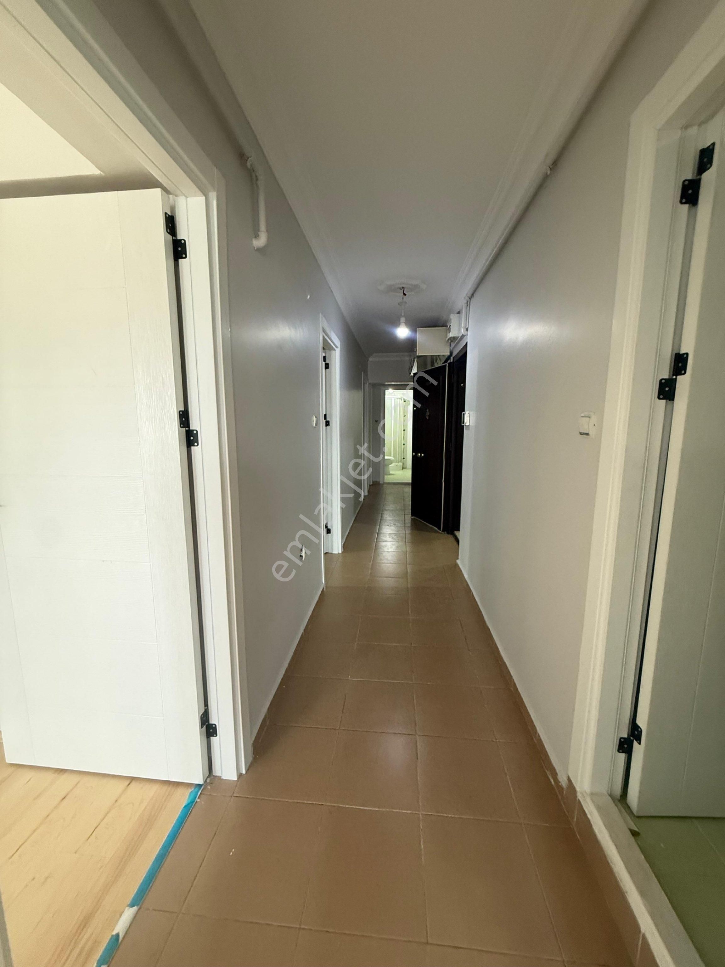 Dikkaldırımda Geniş Ferah Satılık 4+1 Dubleks Daire - Görsel 23