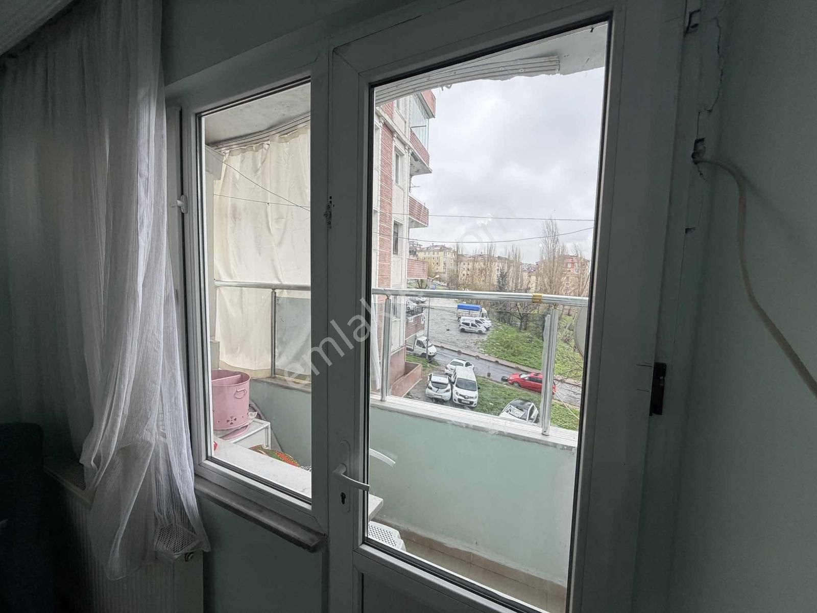 Bahçelievler Cumhuriyet Mahallesinde Kat Mülkiyetli Daire 2+1 - Görsel 5