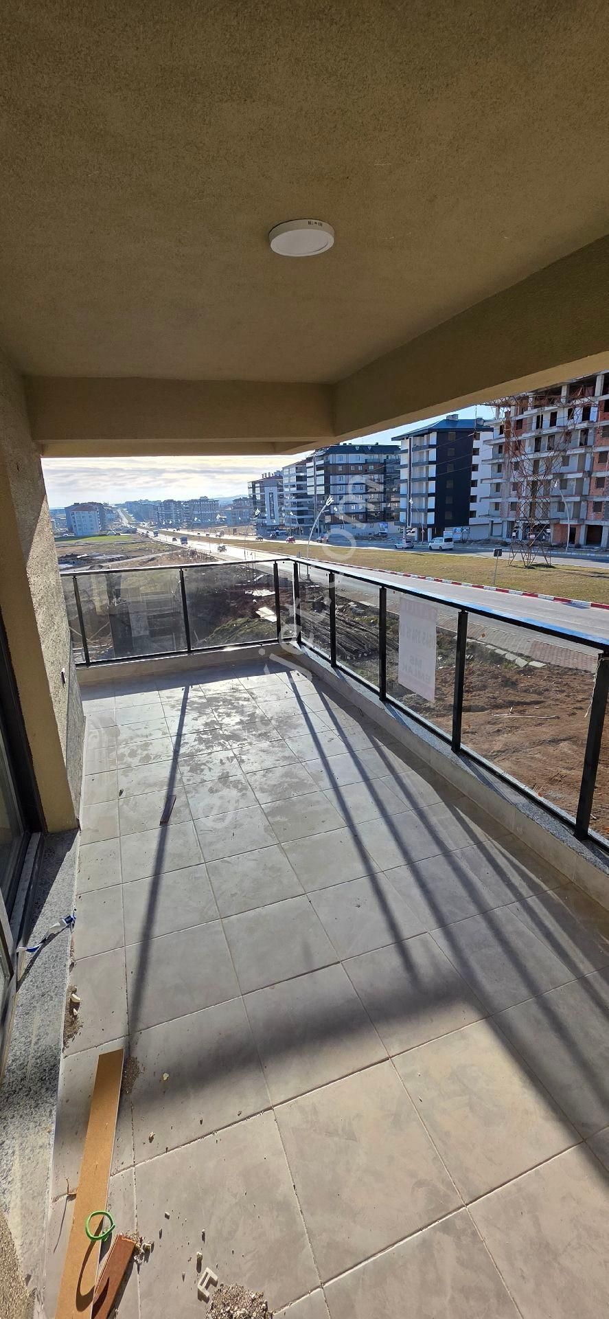 Yavuz Sultan Selim Caddesinde Lüks Daire - Görsel 9