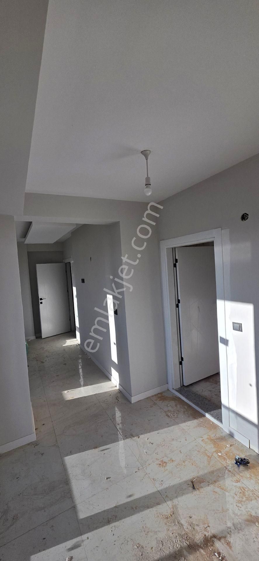 Yavuz Sultan Selim Caddesinde Lüks Daire - Görsel 16