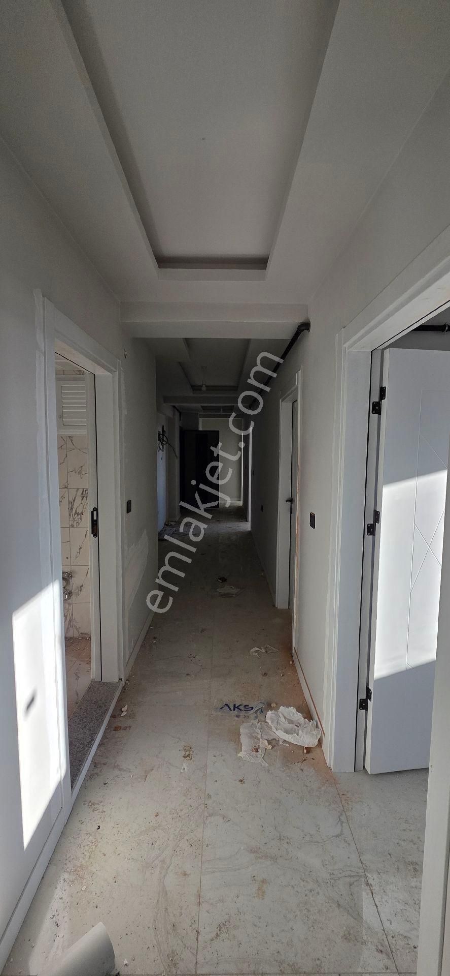 Yavuz Sultan Selim Caddesinde Lüks Daire - Görsel 2