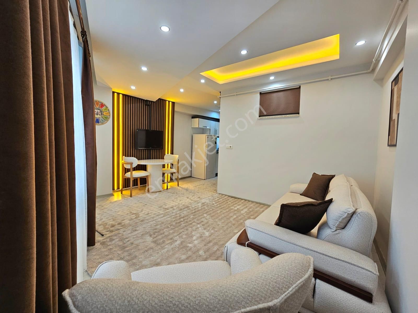 Arakat Asansörlü Lüx Full Eşyalı Yatırımlık 1+1 Apart - Görsel 8