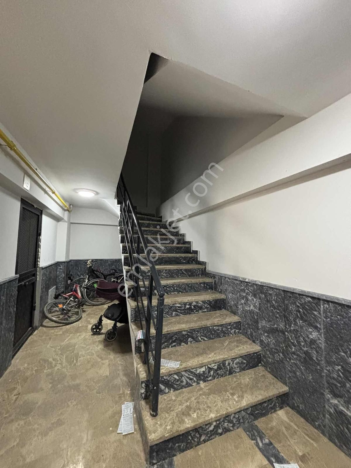 Cerrah Mahallesı'nde Yatırım Fırsatı 2+1 Daireler - Görsel 19