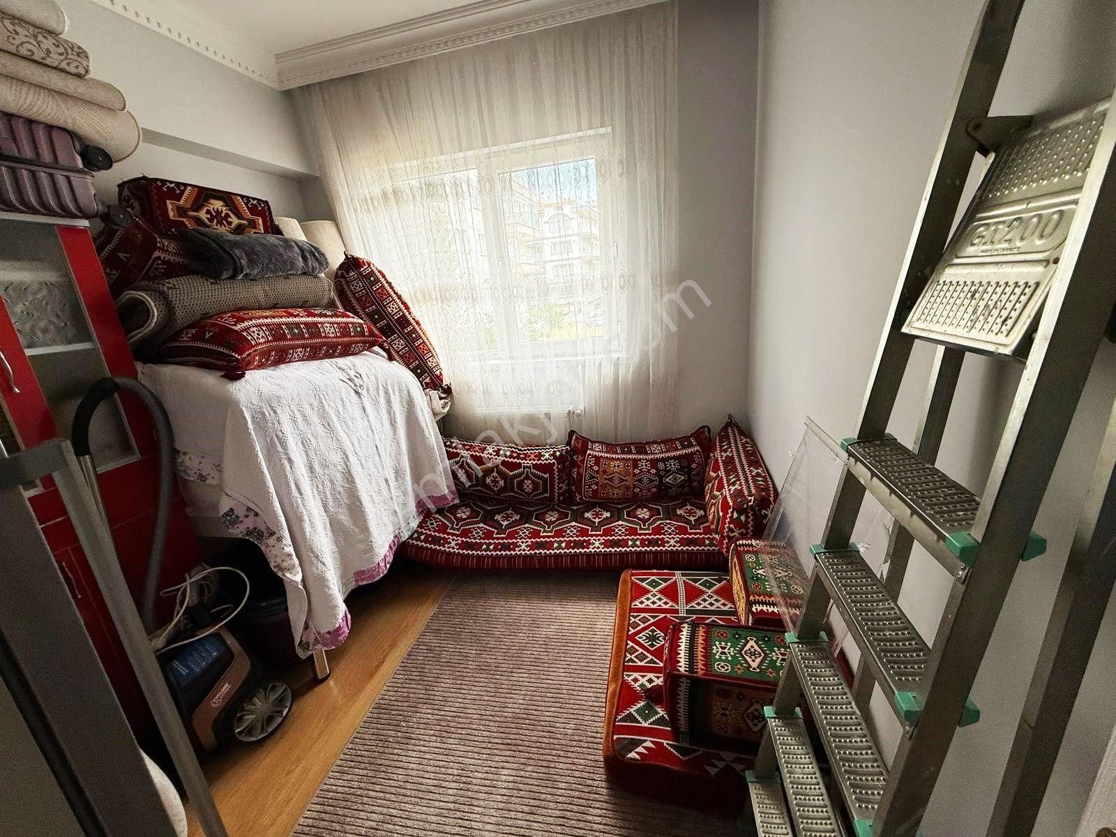Kent'ten Yeşilbayır Caddede Full Yapılı Asansörlü 3+1 Daire - Görsel 21