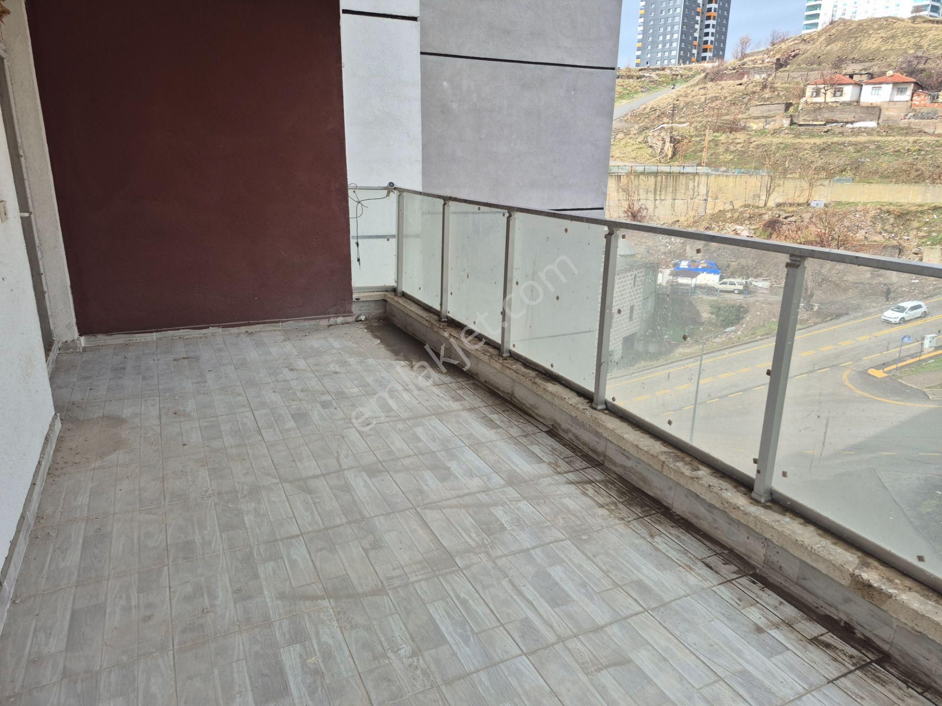 Mamak Türközü Giriş Kat 140 M2 Çift Balkon Satılık 3+1 Daire - Görsel 16