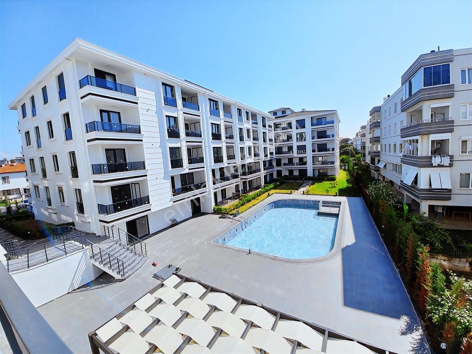 Sarimsakli Merkezde Denize 600 Metre Uzaklıkta Mükemmel Daire