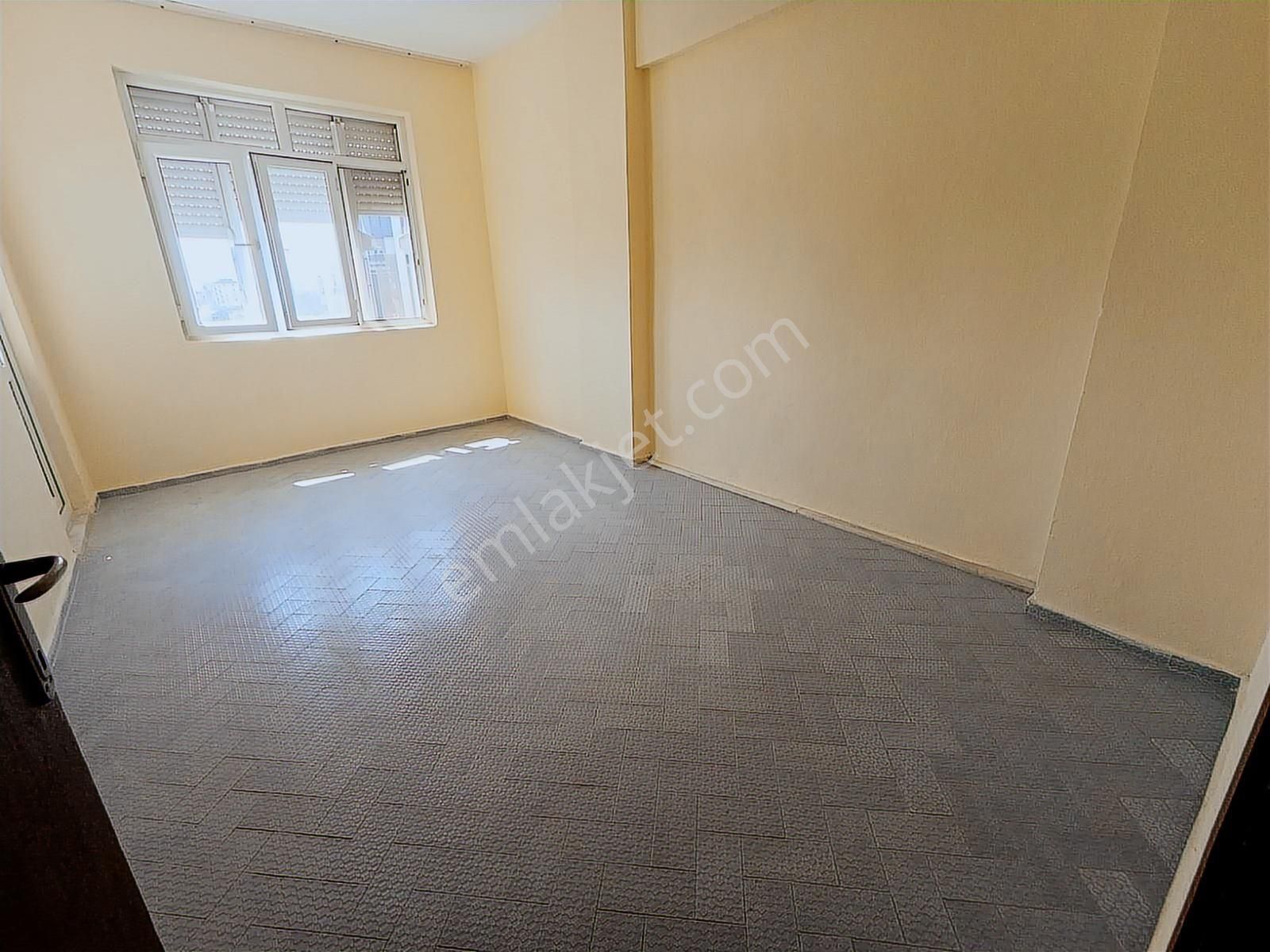 Merkezde Kiralık 130 M2 3+1 Daire - Görsel 5