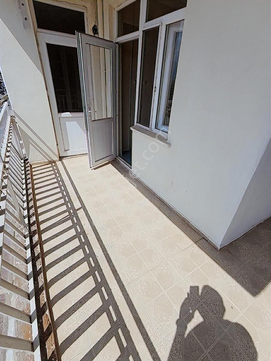 Merkezde Kiralık 130 M2 3+1 Daire - Görsel 12