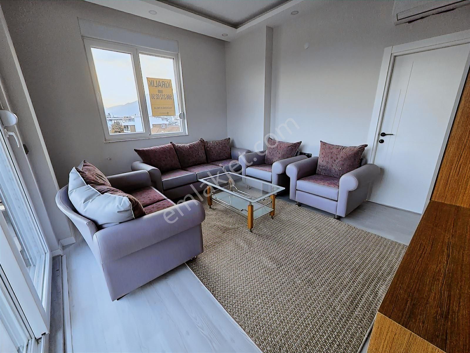 Çıplaklı'da Kiralık Eşyalı 1+1 Sıfır Daire