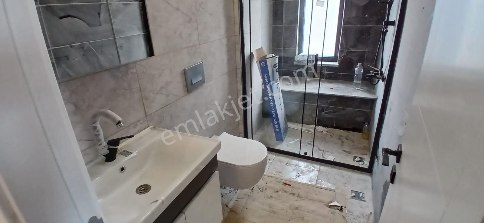 Sakarya Kocaali De Deniz Manzaralı Havuzlu Ön & Arka Cephe Seçenekli Lüks 3+1 - Görsel 23