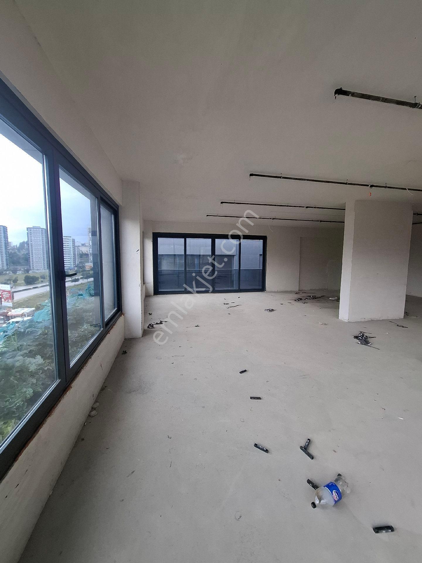 Emlak Evi Gayrimenkulden Medline Yanı Adanorm Plazada Kiralık İşyeri - Görsel 14