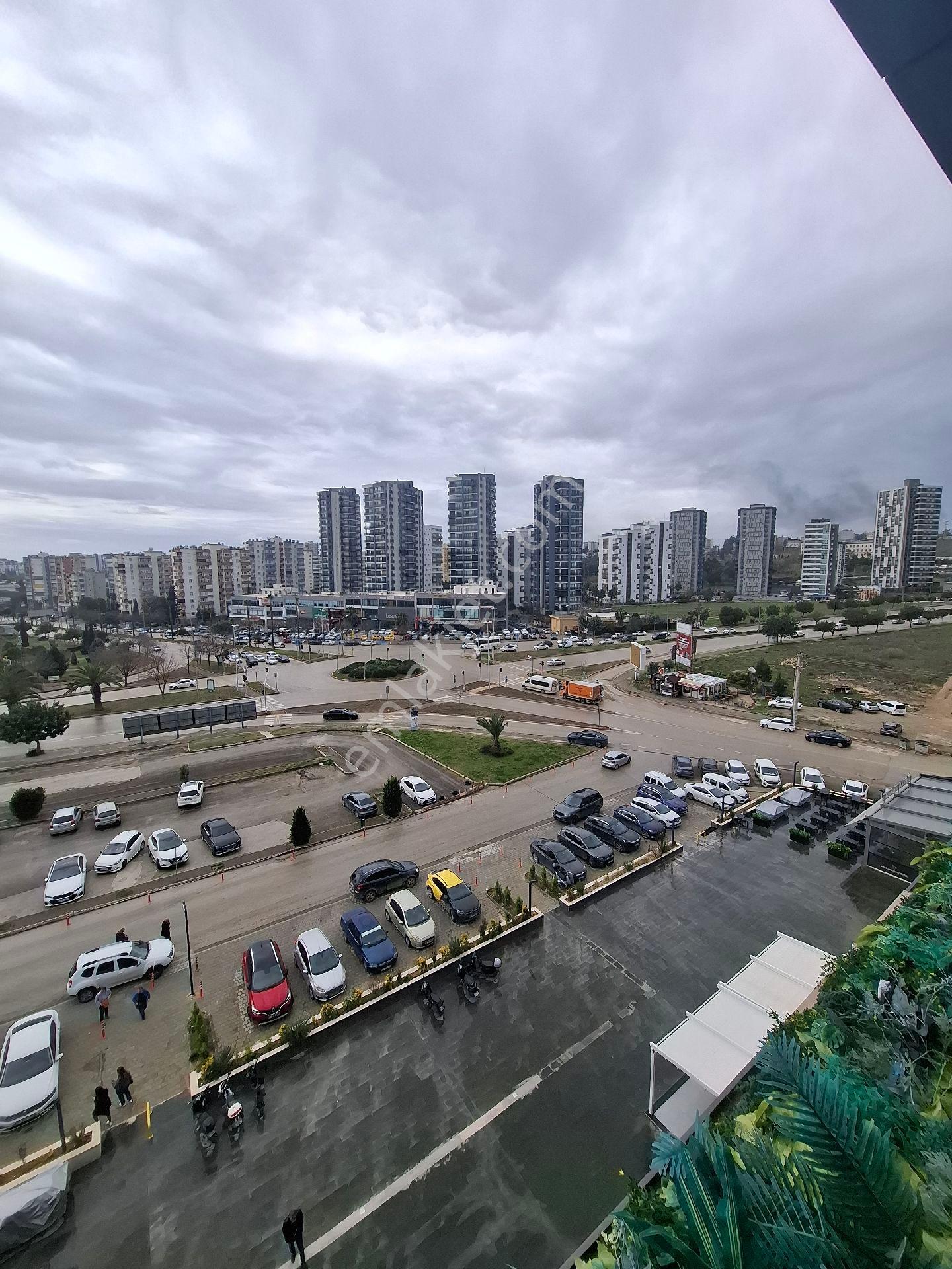 Emlak Evi Gayrimenkulden Medline Yanı Adanorm Plazada Kiralık İşyeri - Görsel 25