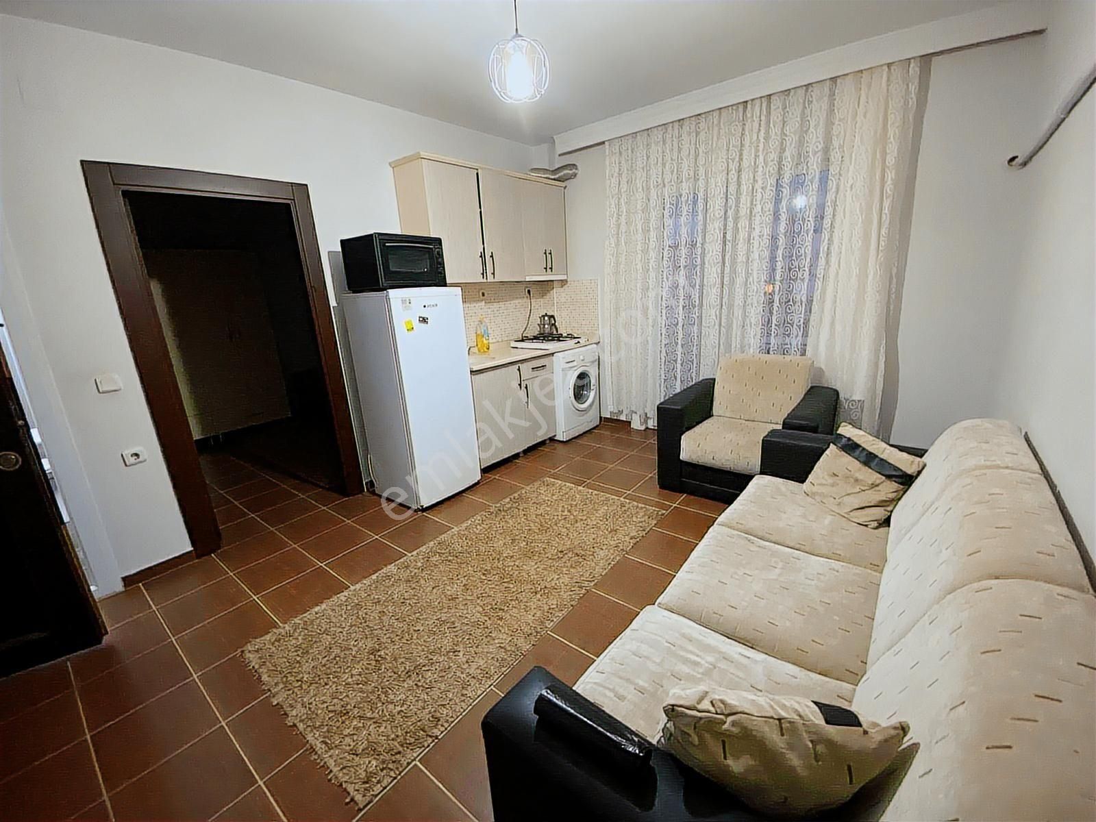 Thor'dan Üniversiteye Yürüme Mesafesinde Eşyalı Kiralık 1+1daire - Görsel 2