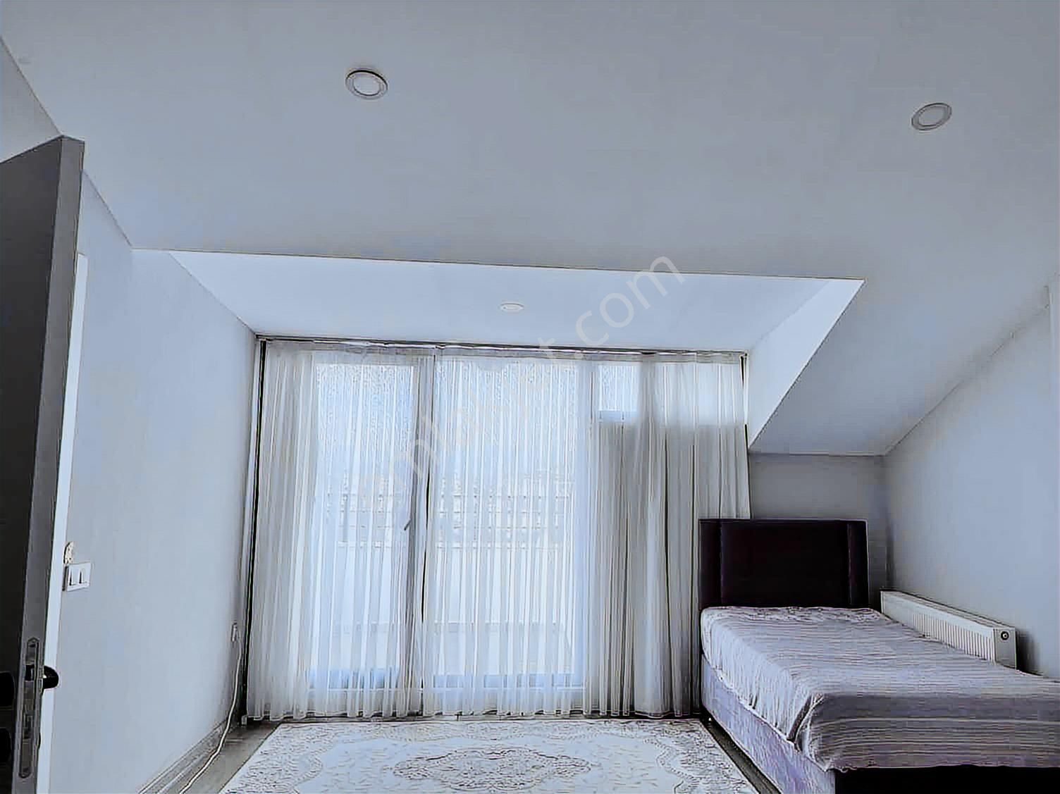 Üsküdar'da Ulaşıma Yakın Geniş M2 3+1 Dubleks / Doğu Cephe - Görsel 18