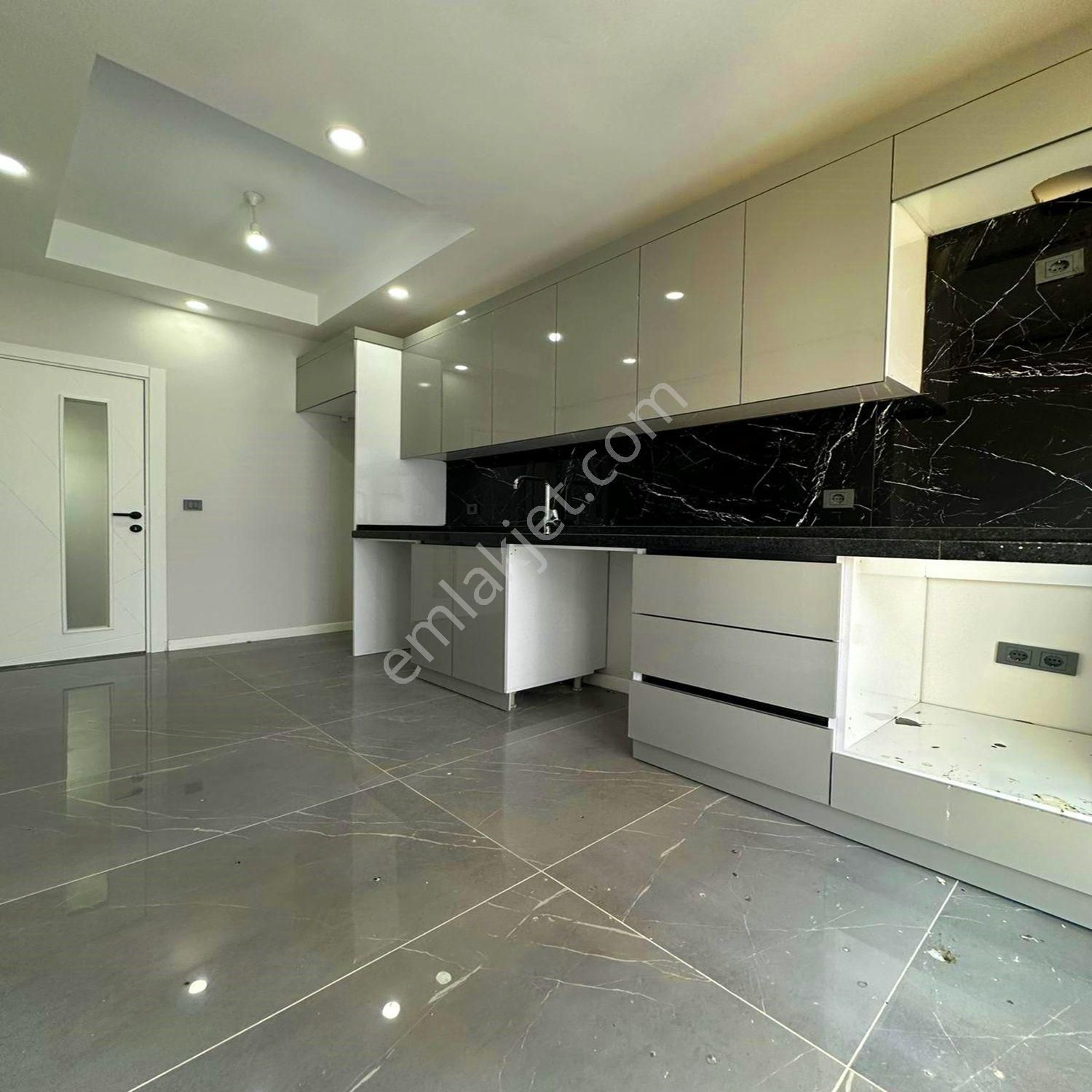 Beylikdüzü Yakuplu Mahallesi Satılık 4+2 Sıfır Dubleks Fırsatı - Görsel 11