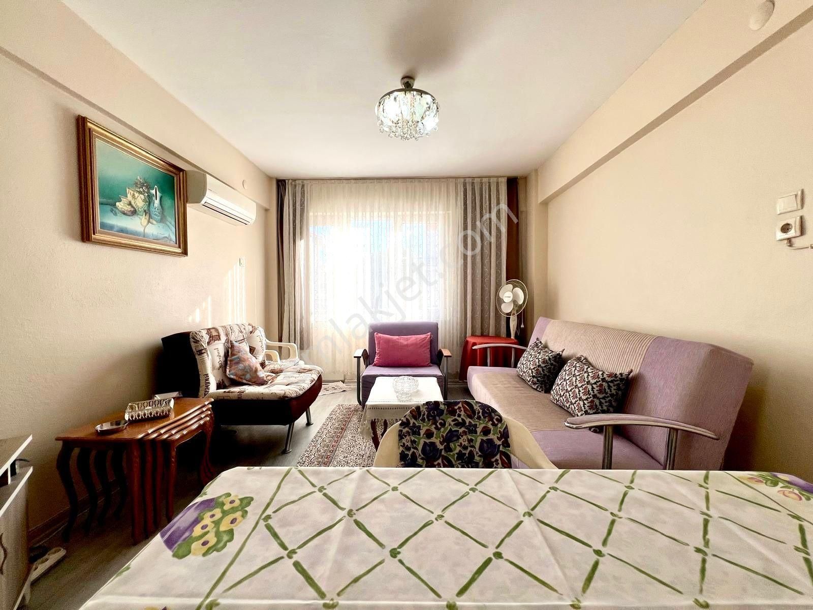 🏡 Referans'tan Akçay Merkez'de Denize 250 Metre Ara Kat Masrafsız Doğalgazlı 1+1 Daire - Görsel 13