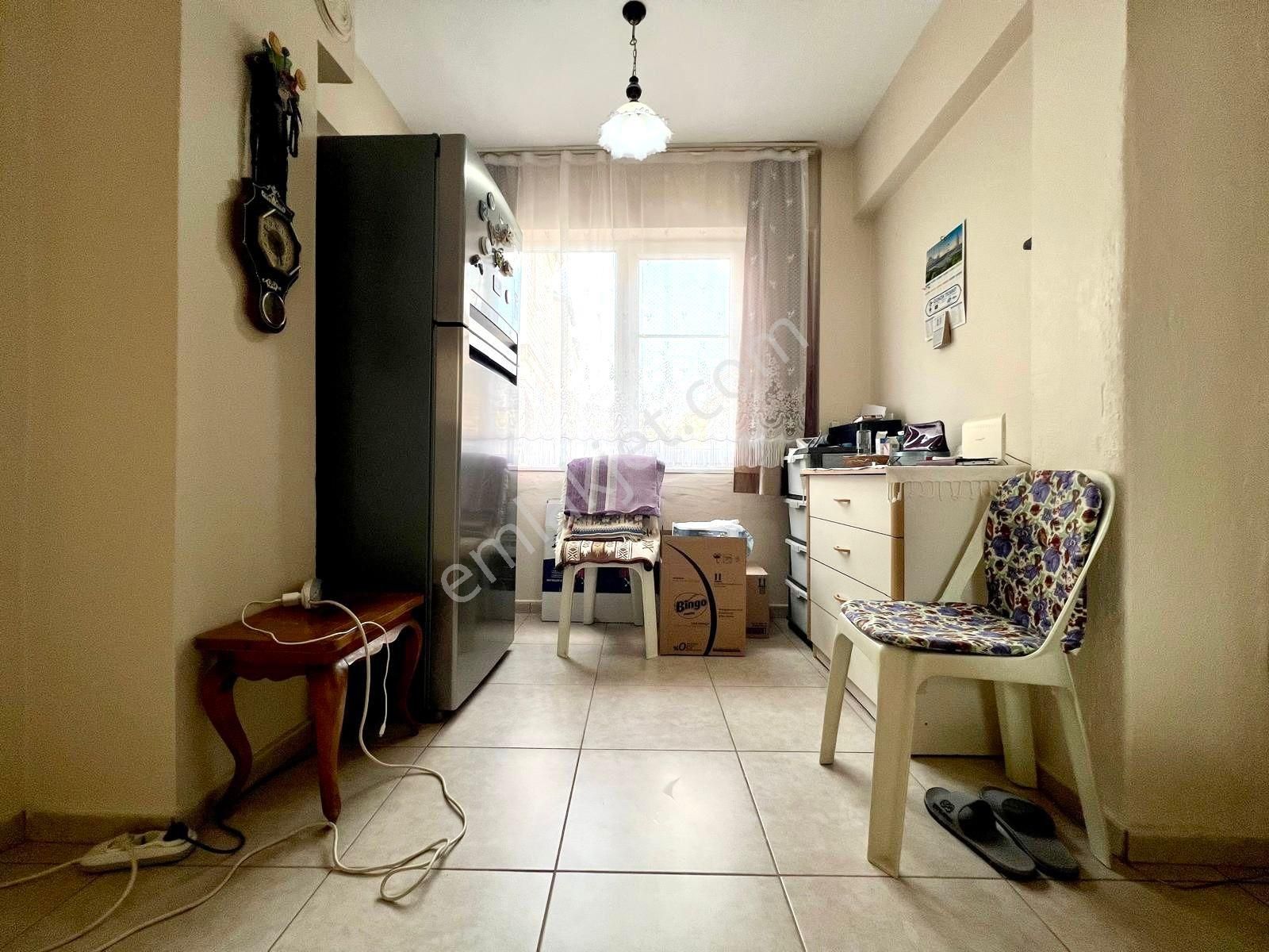 🏡 Referans'tan Akçay Merkez'de Denize 250 Metre Ara Kat Masrafsız Doğalgazlı 1+1 Daire - Görsel 12