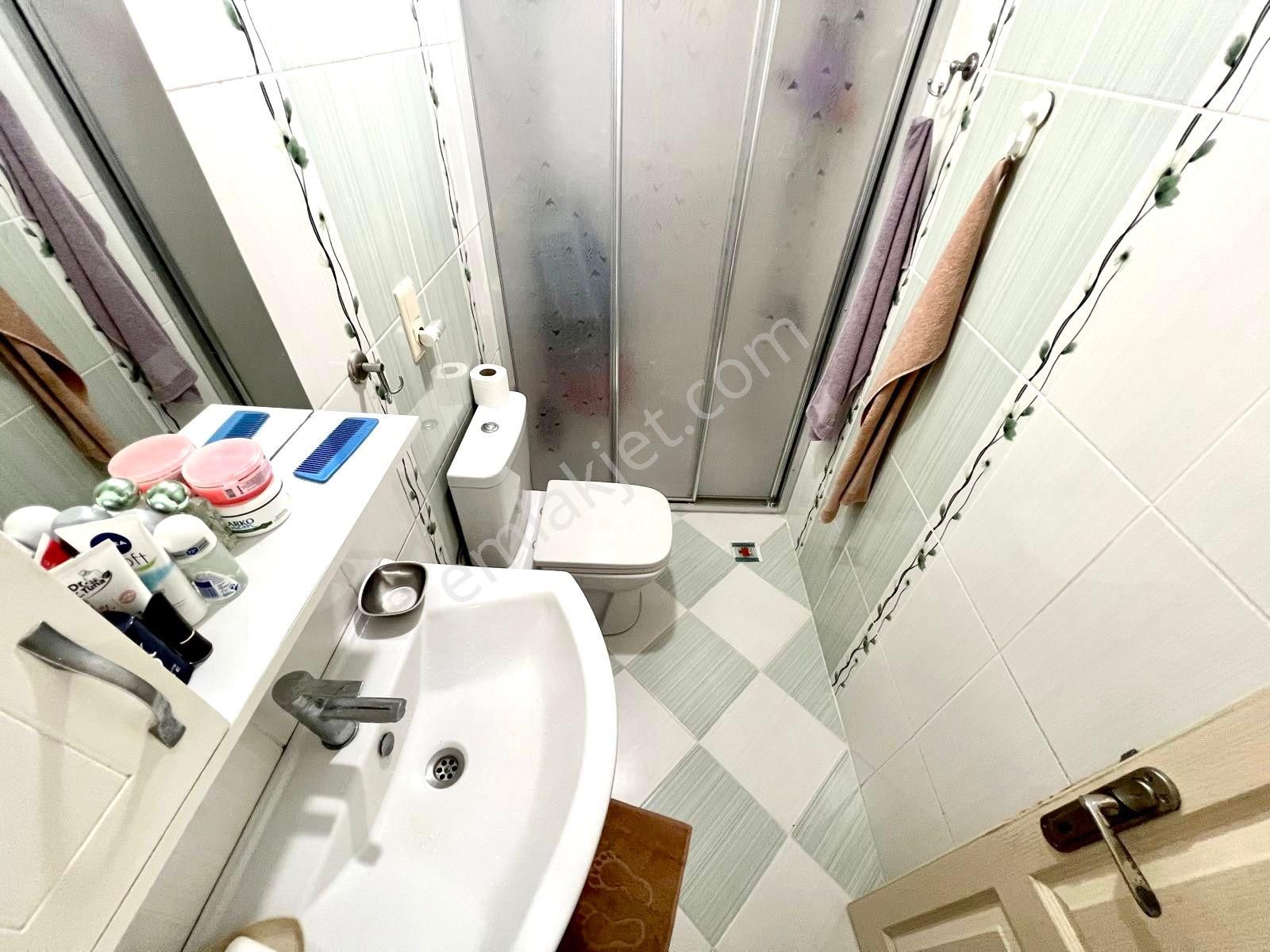 🏡 Referans'tan Akçay Merkez'de Denize 250 Metre Ara Kat Masrafsız Doğalgazlı 1+1 Daire - Görsel 5