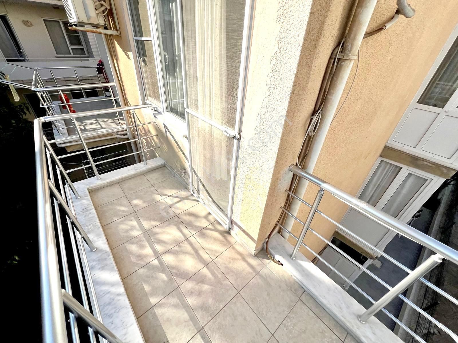 🏡 Referans'tan Akçay Merkez'de Denize 250 Metre Ara Kat Masrafsız Doğalgazlı 1+1 Daire - Görsel 23