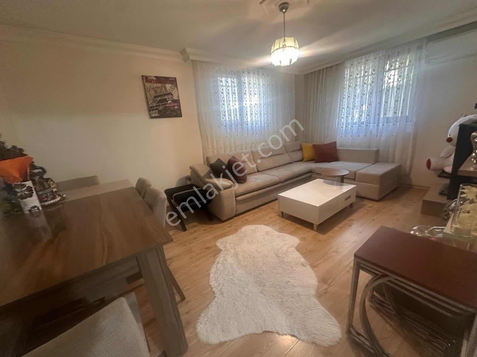 Tamiş'den Cevizli'de Minibüse 5.binada 10 Yıllık Ön Cephe 2+1 - Görsel 2