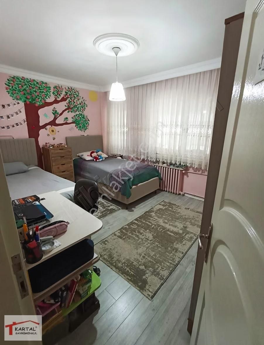 Kartal'dan İnönü Mahallesi Merkezde Ara Kat 3+1 - Görsel 9