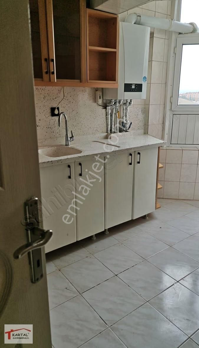 Kartal'dan Dilek 80 Sitesi Ara Kat 3+1 Asansörlü Hemen Taşının - Görsel 24