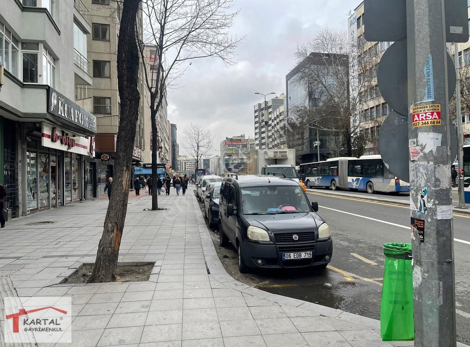 Araç Takaslı Mithatpaşada Konut Ve Home Ofis Kullanımına Uygun - Görsel 11