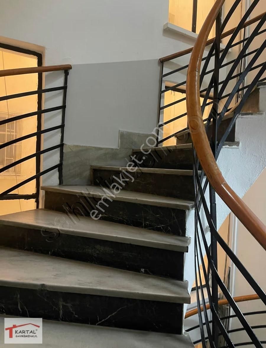 Araç Takaslı Mithatpaşada Konut Ve Home Ofis Kullanımına Uygun - Görsel 13