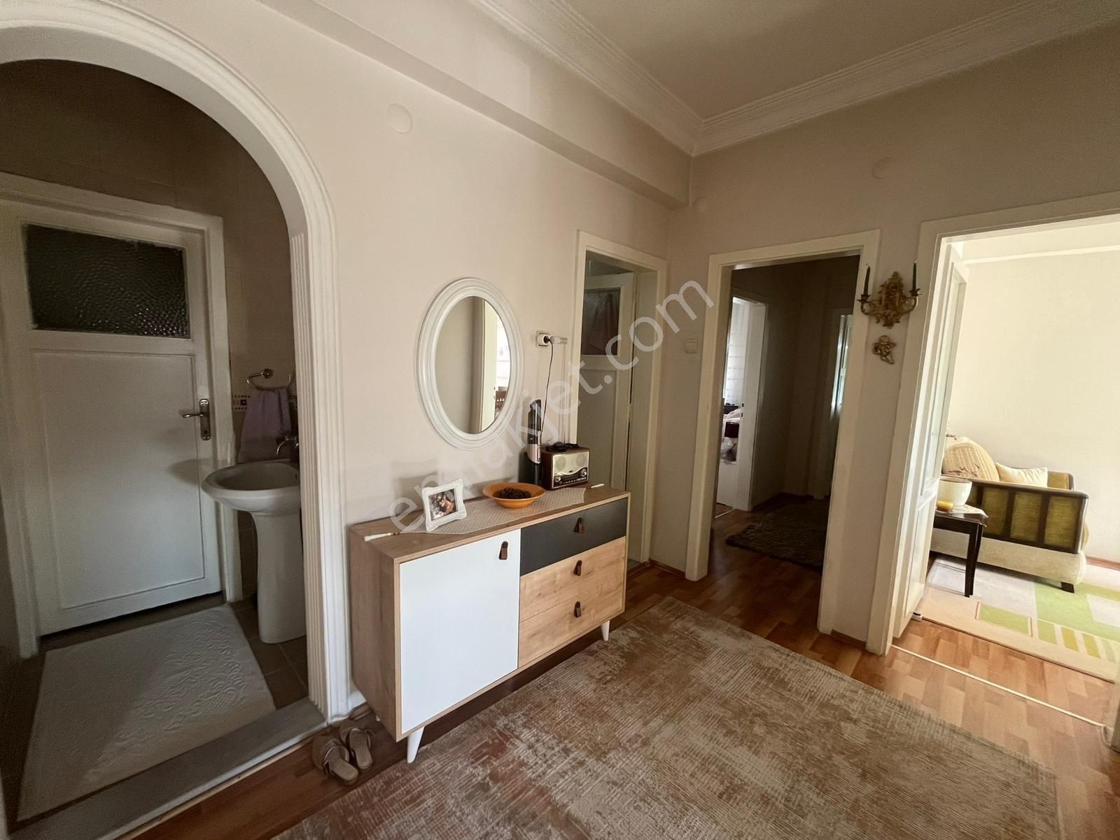 Nişantaşı Mah. Merkezi Konumda Satılık 3+1 Daire